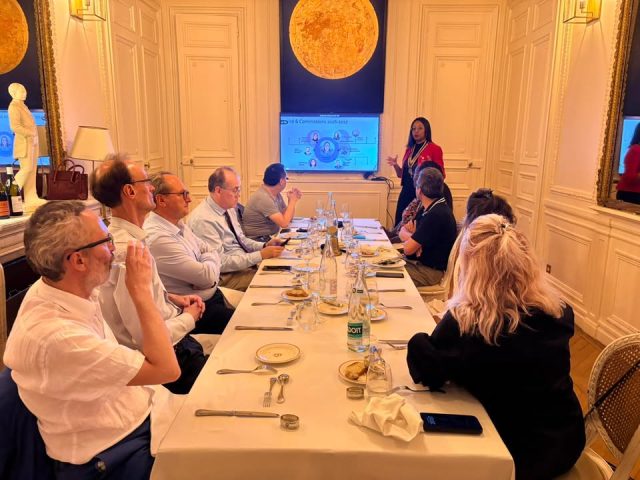 💙💛 Une nouvelle année se prépare au Rotary Club Paris Agora…Le 3 septembre, nous nous sommes retrouvés pour notre première réunion de travail de l’année.Le plaisir de se retrouver après l’été, mais aussi beaucoup d’idées et d’envies pour les mois à venir : de belles rencontres, des actions solidaires, des temps forts et quelques nouveautés que nous aurons bientôt plaisir à partager avec vous.Une chose est sûre : l’année 2026-2027 s’annonce riche en projets et en moments à partager !On vous en dit plus très bientôt… 👀#Rotary #RotaryInternational #RotaryDistrict1660 #RotaryParisAgora #CreateLastingImpact #CréerUnImpactDurable #PeopleOfAction
#paris